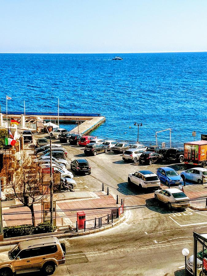 סליאמה Charming Rooms With A Seaview מראה חיצוני תמונה